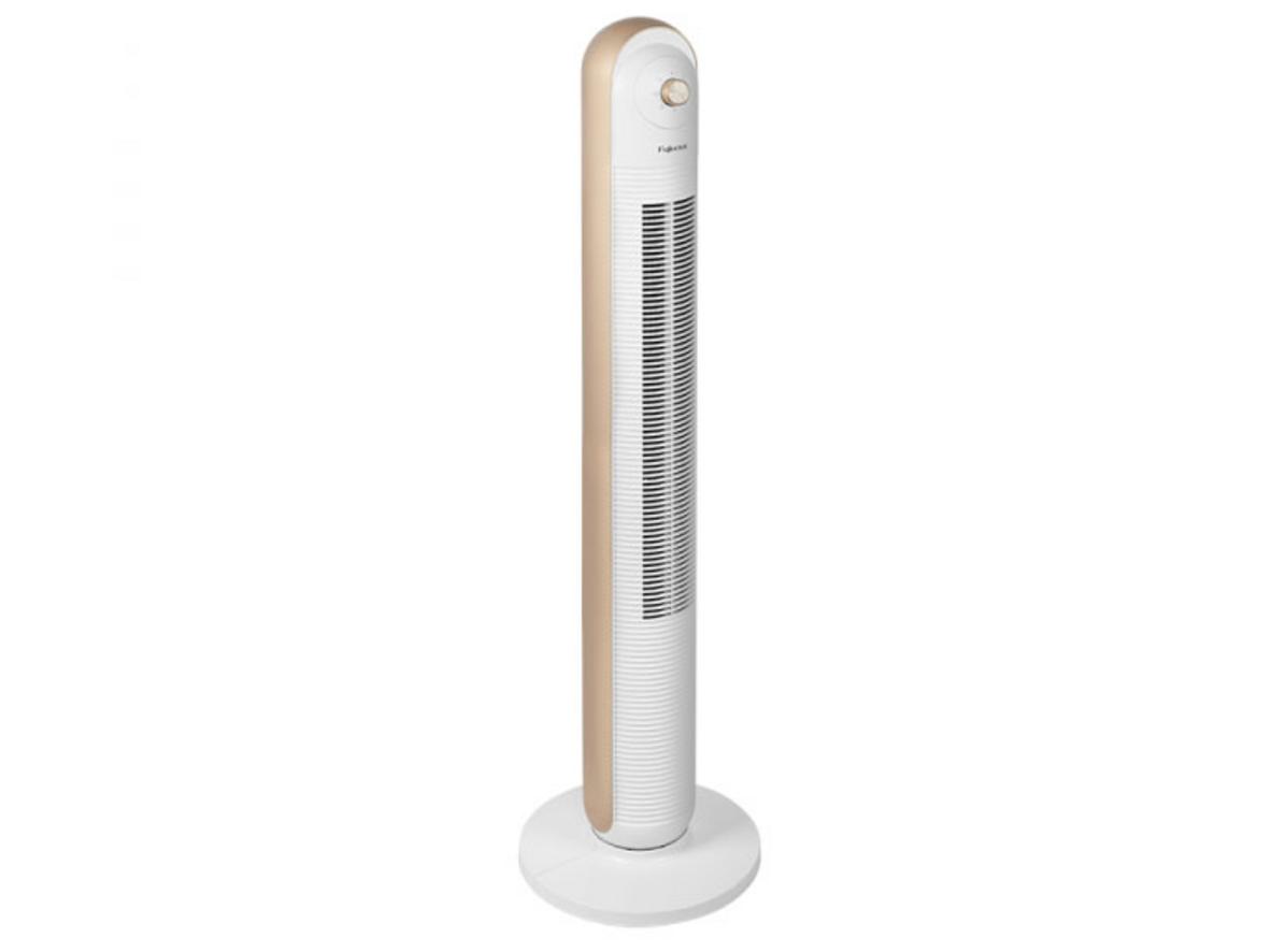 Công suất 40W giúp TF-13EM làm mát ổn định và tiết kiệm điện hơn khi dùng thường xuyên.