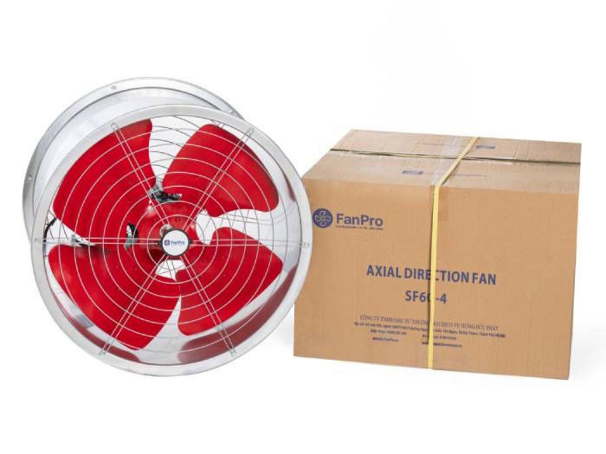 Sải cánh 60cm và 4 cánh quạt giúp tạo luồng gió mạnh, tập trung.