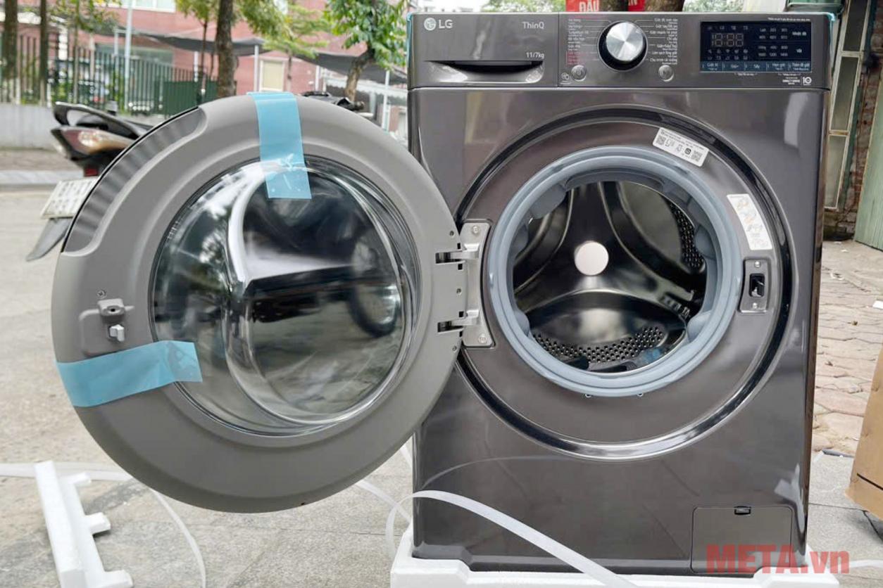 Sấy ngưng tụ giúp lắp đặt gọn, phù hợp nhà chung cư.