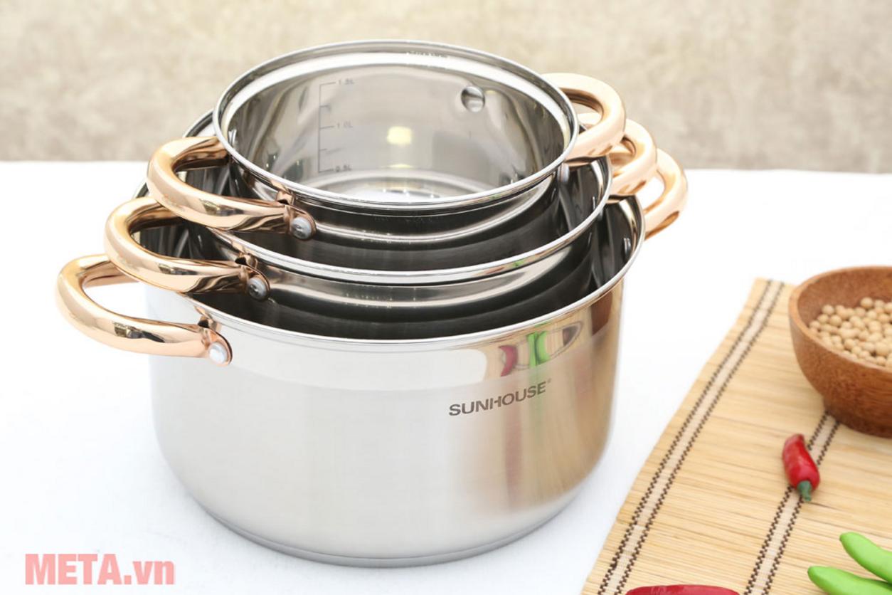 Ba size nồi đáp ứng nhiều nhu cầu nấu ăn của gia đình.