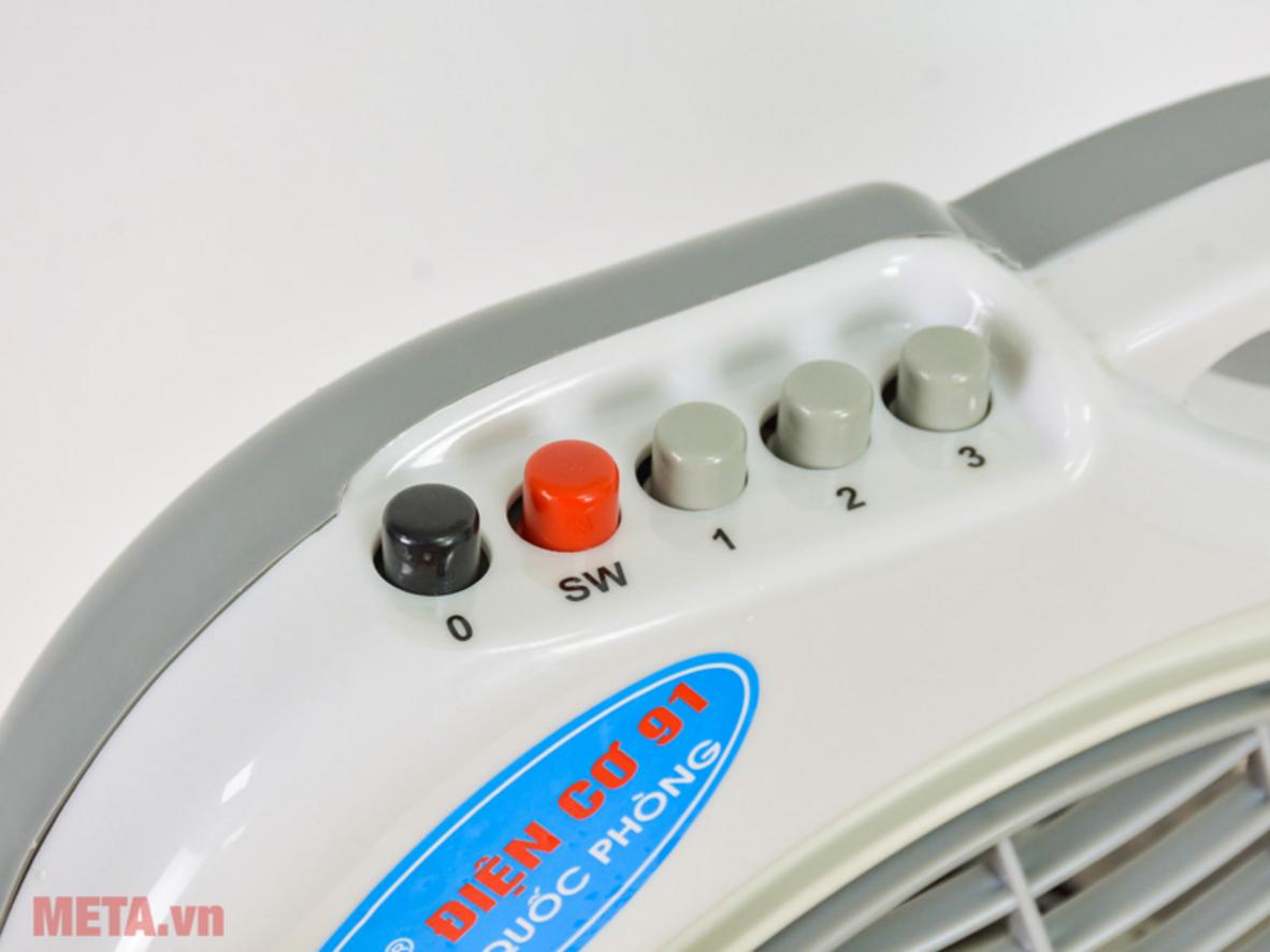 QT-300A phù hợp không gian nhỏ, QT-400A hợp phòng rộng hơn.