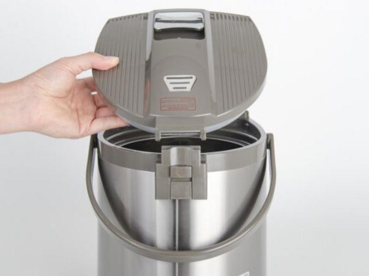 4 mức nhiệt giúp chọn đúng nhiệt độ cho sữa, trà, cà phê và mì.