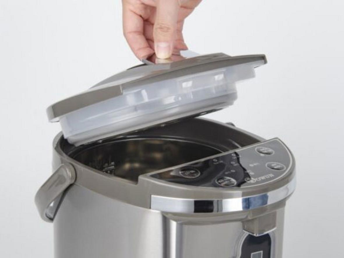 Ruột Inox 304 hỗ trợ độ bền cao và vệ sinh dễ hơn.