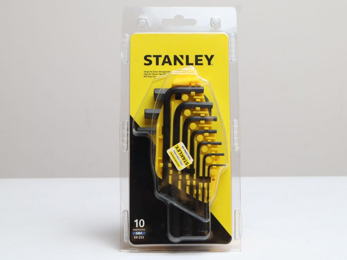 Đầu bằng và tay cầm chữ L giúp Stanley 69-253 truyền lực ổn định khi thao tác.