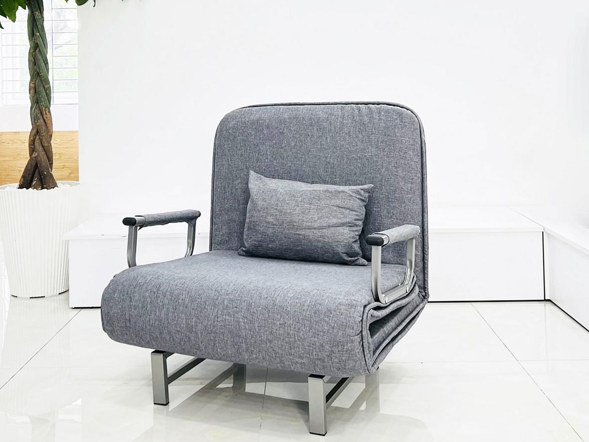 Kích thước gọn khi làm sofa, đủ dài khi mở thành giường.