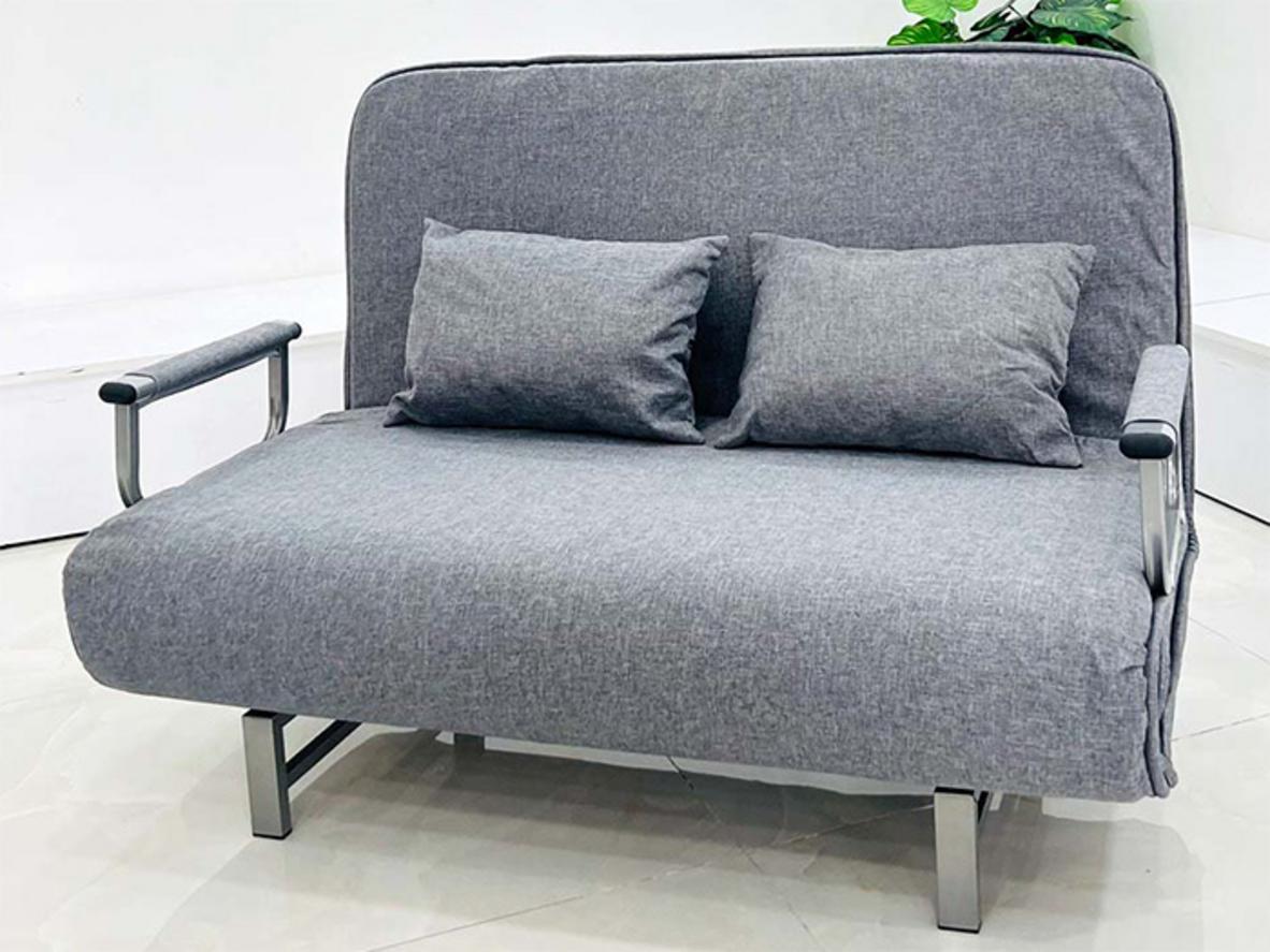 Khung chắc, đệm dày 11cm và vải cotton thoáng khí tạo cảm giác êm bền.