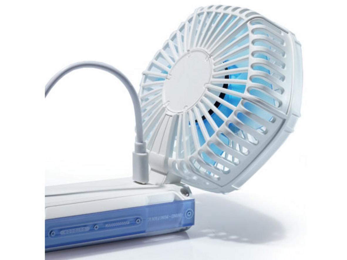 Type-C giúp việc sạc TS2281 thuận tiện hơn trong mọi tình huống di động.