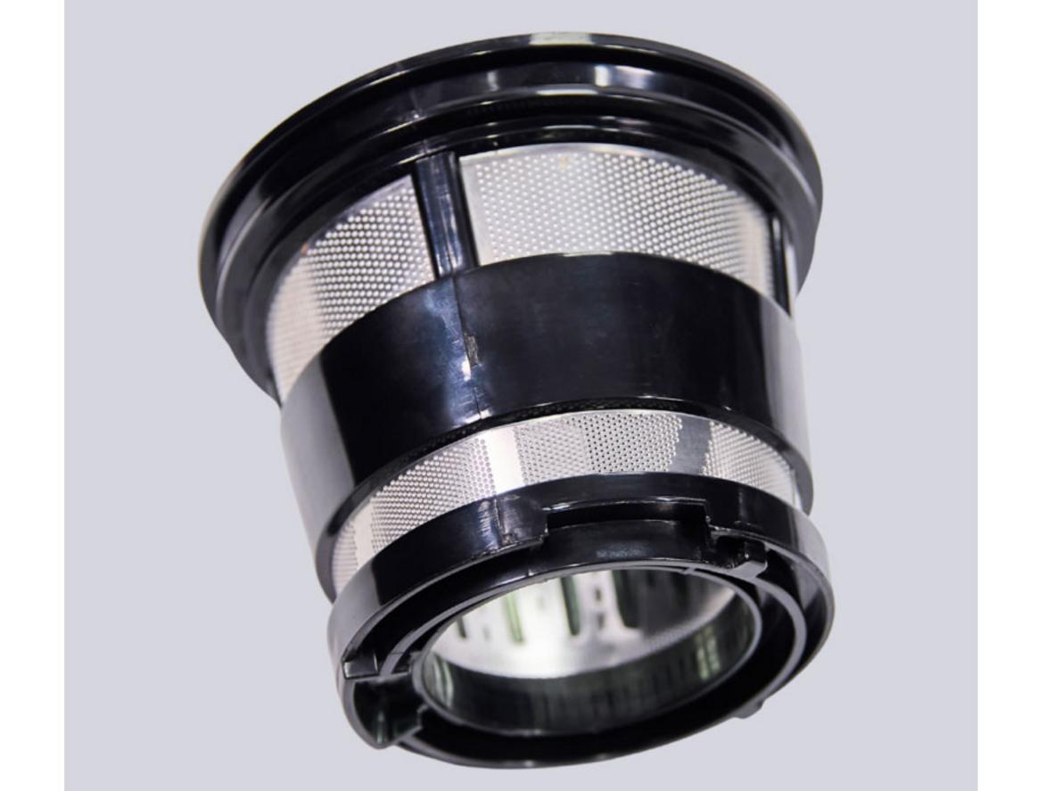 Tritan, cối 400ml và chân đế chống trượt tạo cảm giác chắc chắn.