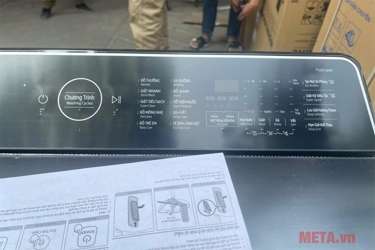 VRT Plus giảm rung ồn khi giặt và vắt khối lượng lớn.