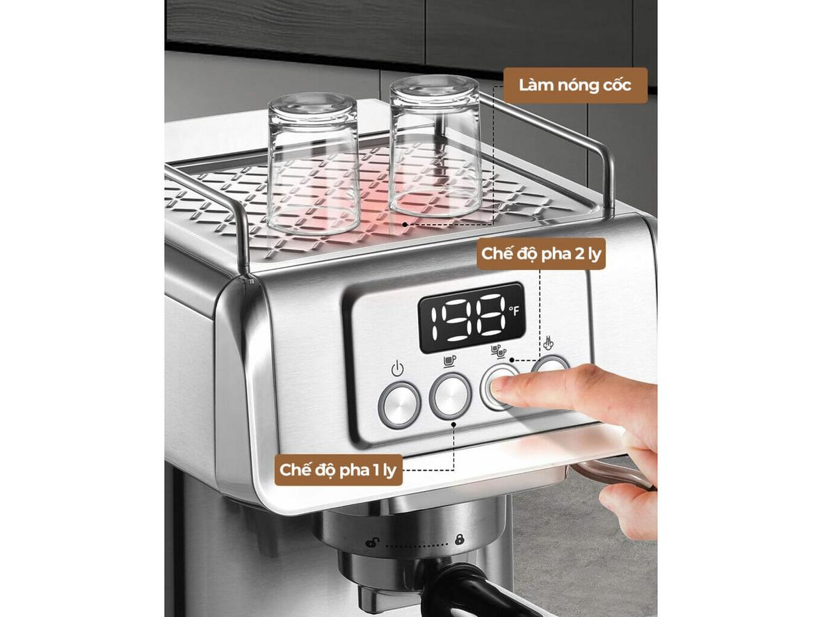 Vòi đánh sữa hỗ trợ pha cappuccino, latte và macchiato tiện lợi.