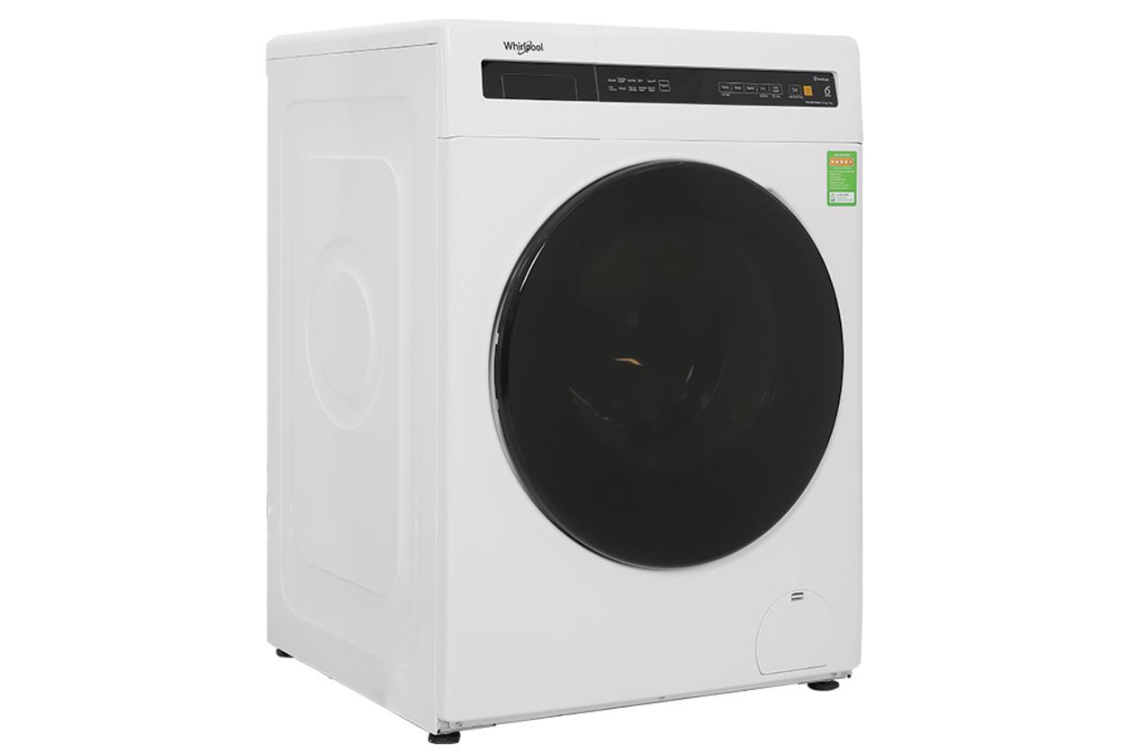 Inverter kết hợp 1.400 vòng/phút giúp máy vận hành hiệu quả và hỗ trợ vắt khô nhanh.