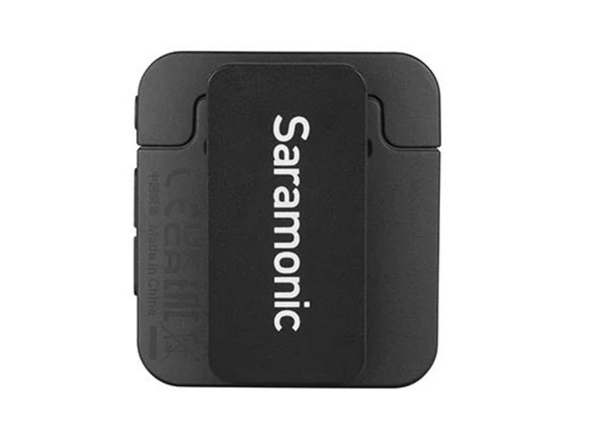 Blink 100 B2 dùng 2.4GHz và hoạt động đến 50m trong môi trường phù hợp.