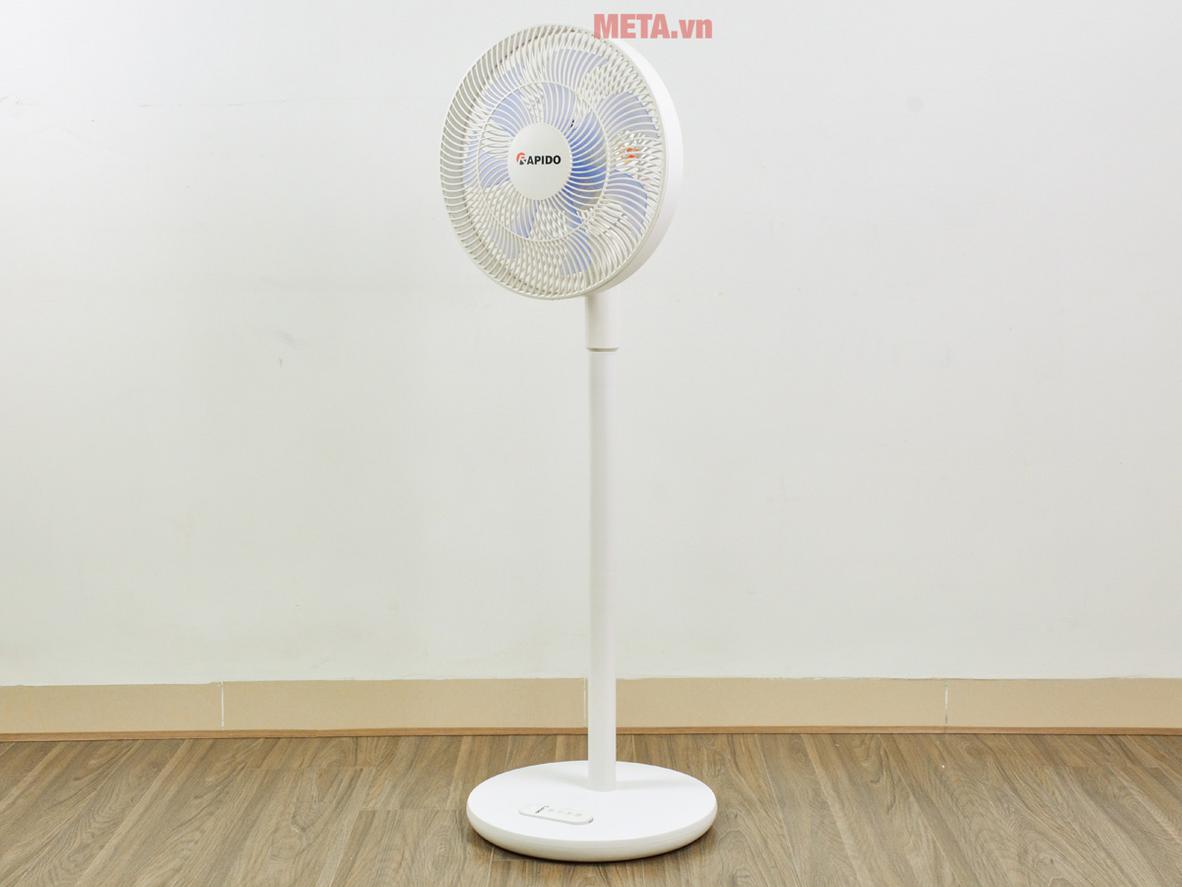 Remote và nhiều mức gió giúp thao tác quạt thuận tiện hơn.