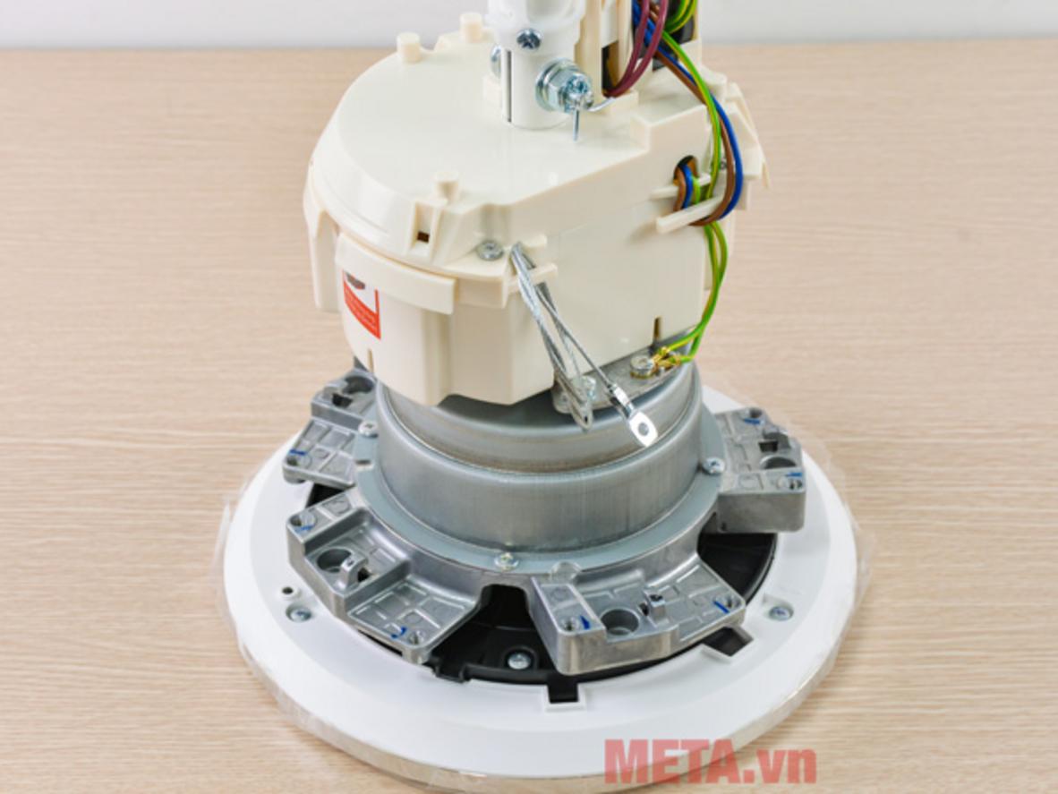 9 cấp độ gió và 1/f Yuragi giúp kiểm soát luồng gió dễ chịu.