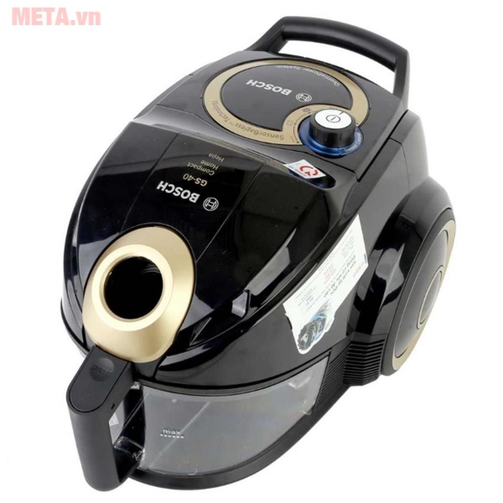 Động cơ 700W cho hiệu quả hút ổn định trong sinh hoạt hằng ngày.