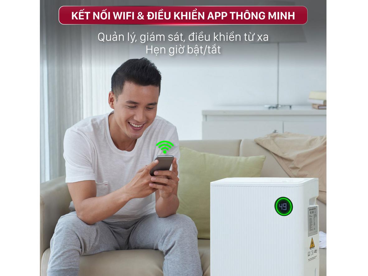 Bình chứa 5,5 lít giúp hạn chế đổ nước thường xuyên