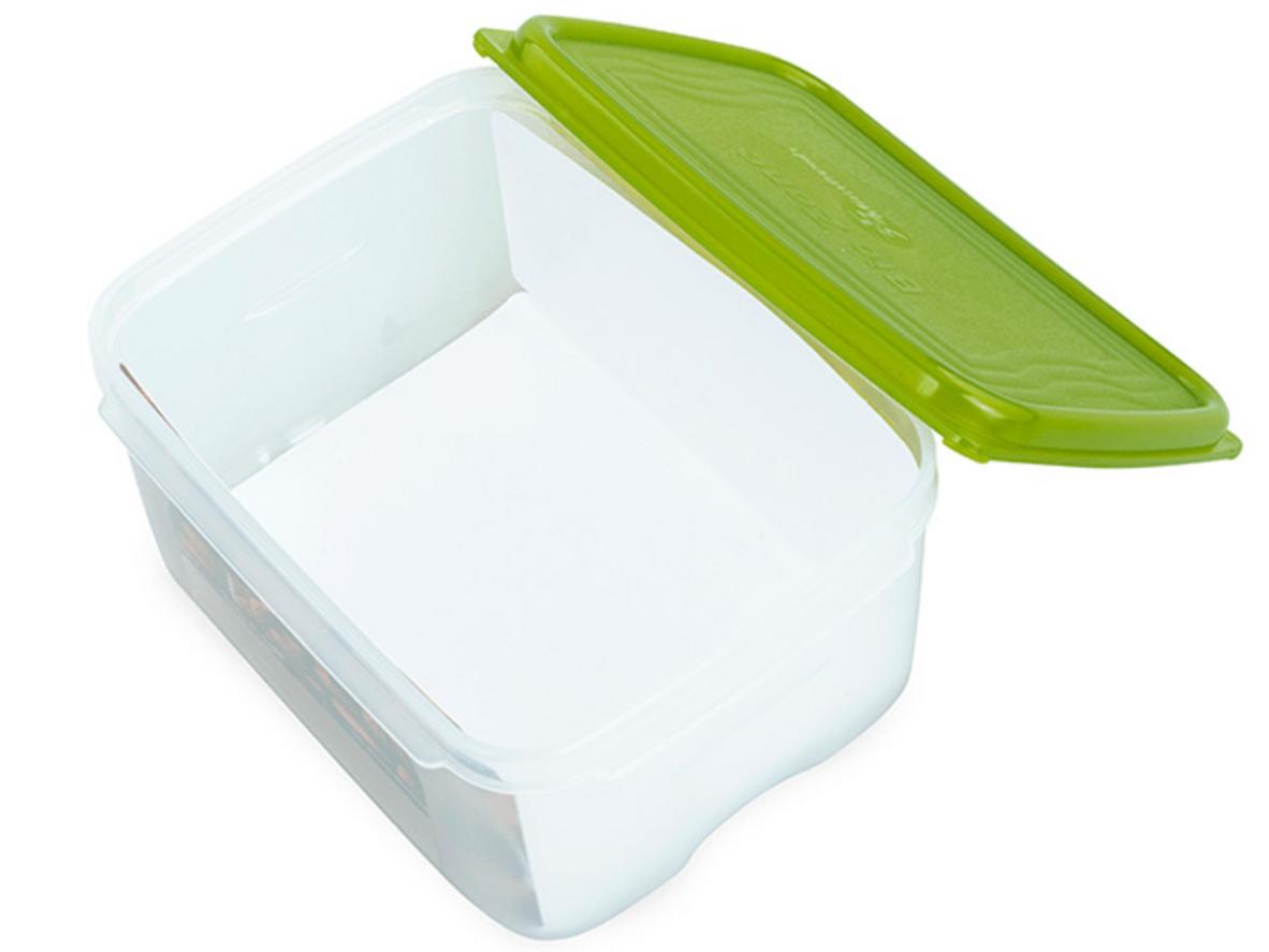 Thân PP, nắp LLDPE giúp hộp đựng đồ khô gọn sạch hơn.
