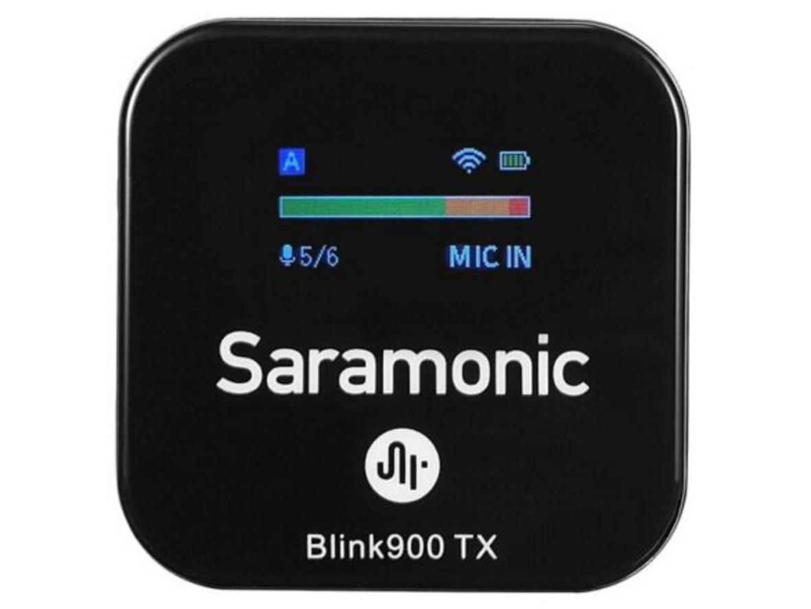 Jack 3.5mm giúp Blink900 B1 dùng được với điện thoại và máy ảnh.