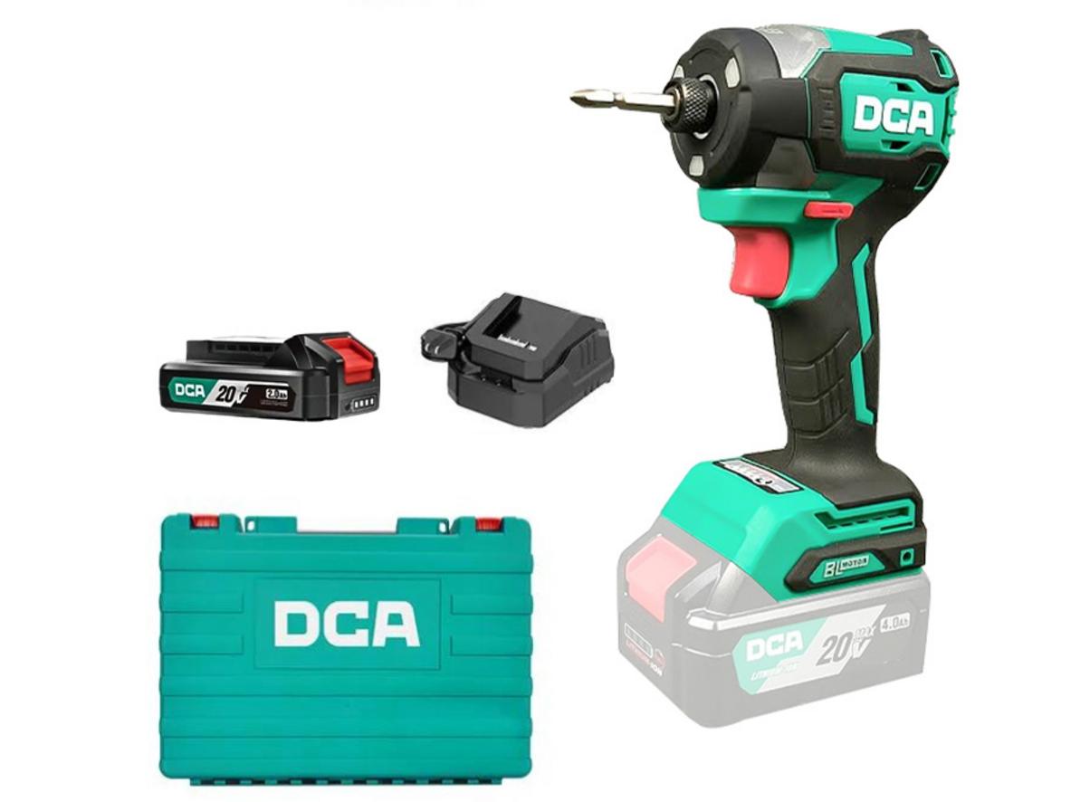 Bộ máy vặn vít dùng pin 20V DCA ADPL208 nhỏ gọn nhưng siết khỏe cho lắp đặt và sửa chữa.