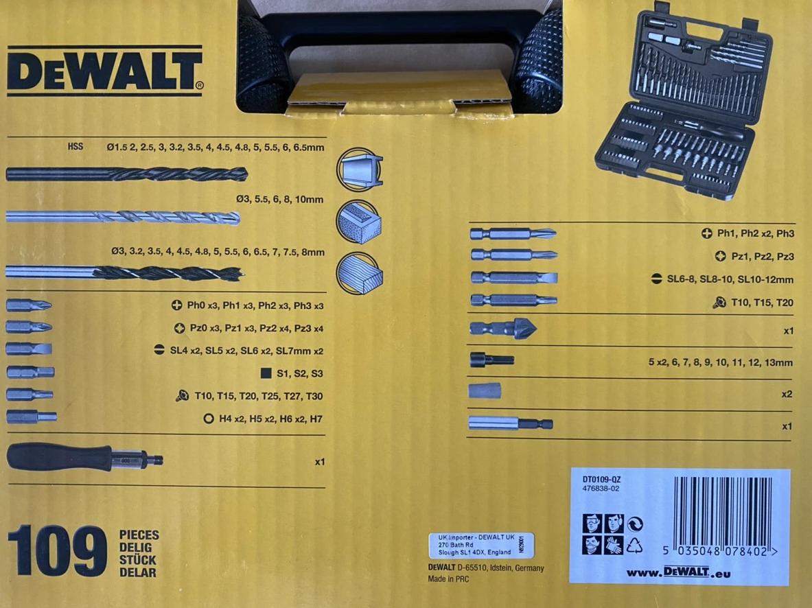 Các nhóm mũi trong bộ Dewalt DT0109-QZ được sắp xếp khoa học, dễ lấy và dễ bảo quản.