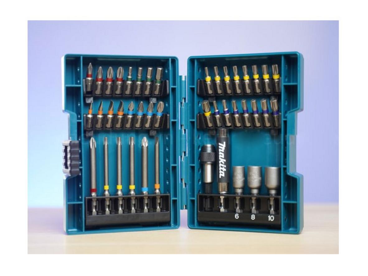 Các đầu vít PH, PZ, SL, H, T, T-H trong bộ Makita B-55697 được sắp xếp rõ ràng, dễ chọn.
