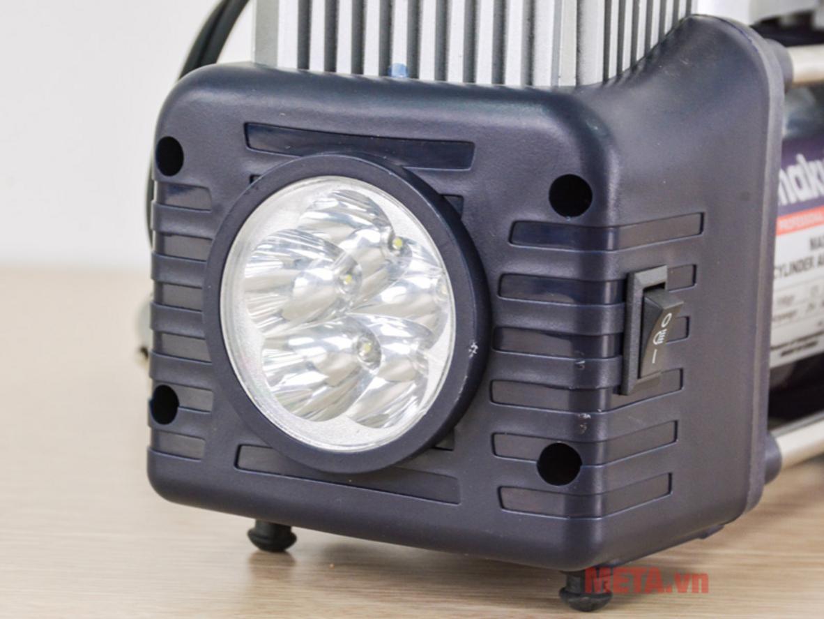 2 xi lanh và lưu lượng 60L/phút giúp Makute MAC1202 bơm nhanh, tiện dùng cả ban đêm.