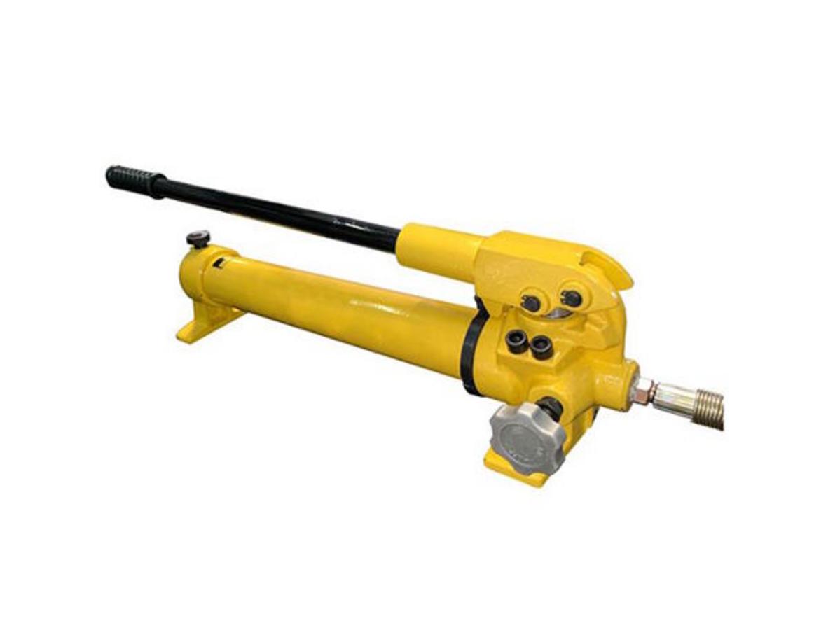 Changyou CP-700 gọn nhẹ, dễ kết nối với thiết bị thủy lực 1 chiều.