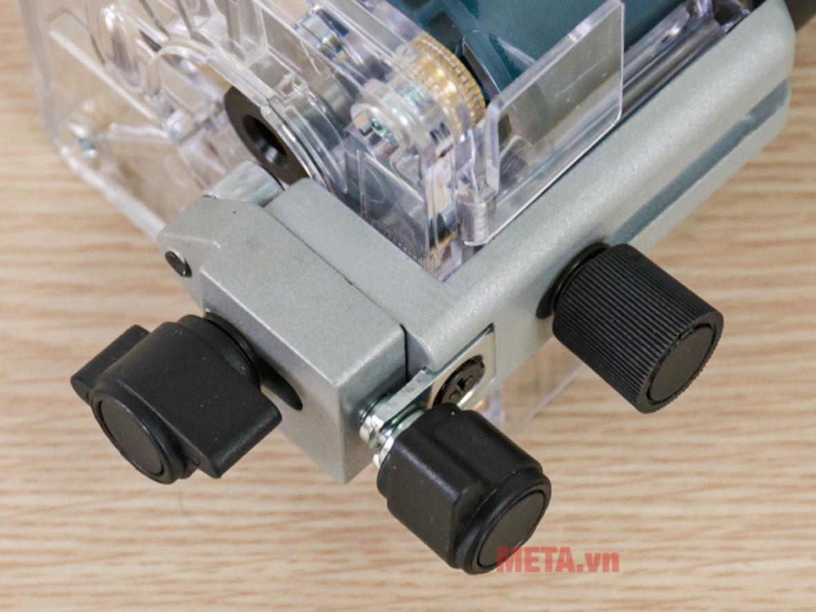 Mô tơ chổi than giúp Bosch GKF 550 dễ tiếp cận và dễ bảo trì.