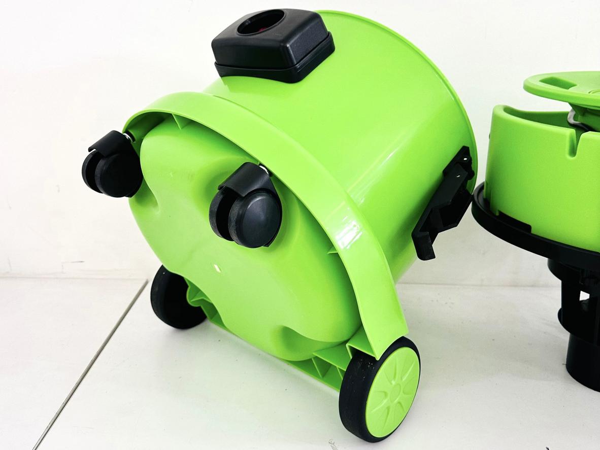 Dây điện 7m và điện 220V giúp HiClean SP15 dễ di chuyển và sử dụng linh hoạt.