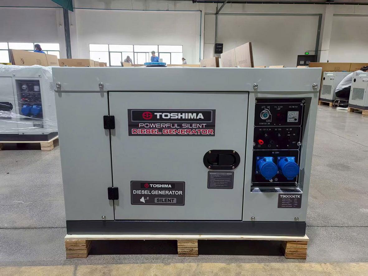 Đề nổ điện giúp Toshima T90ES khởi động nhanh và dễ dùng.
