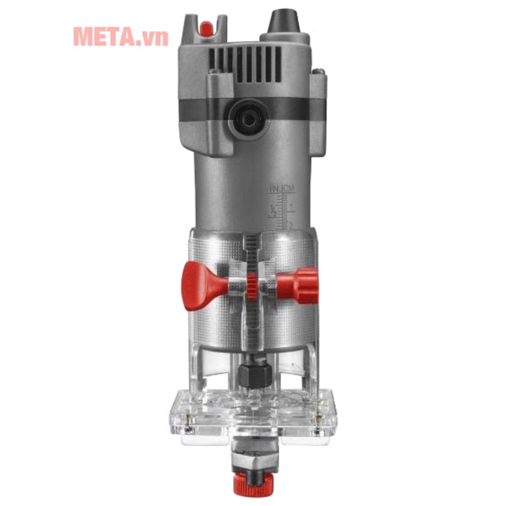 Đế trong suốt hỗ trợ quan sát đường phay rõ hơn khi thao tác một tay.