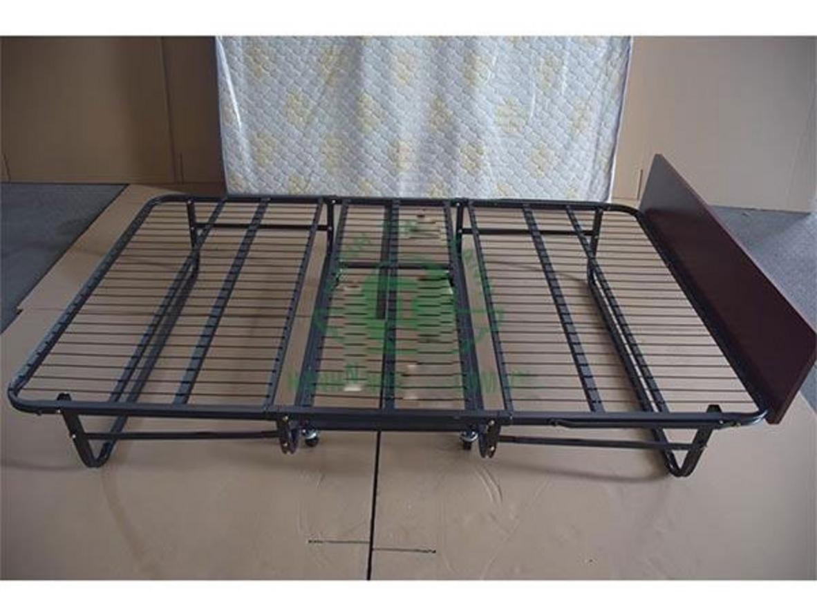 Đệm lò xo 20cm giúp GP-G20 êm hơn cho khách lưu trú.
