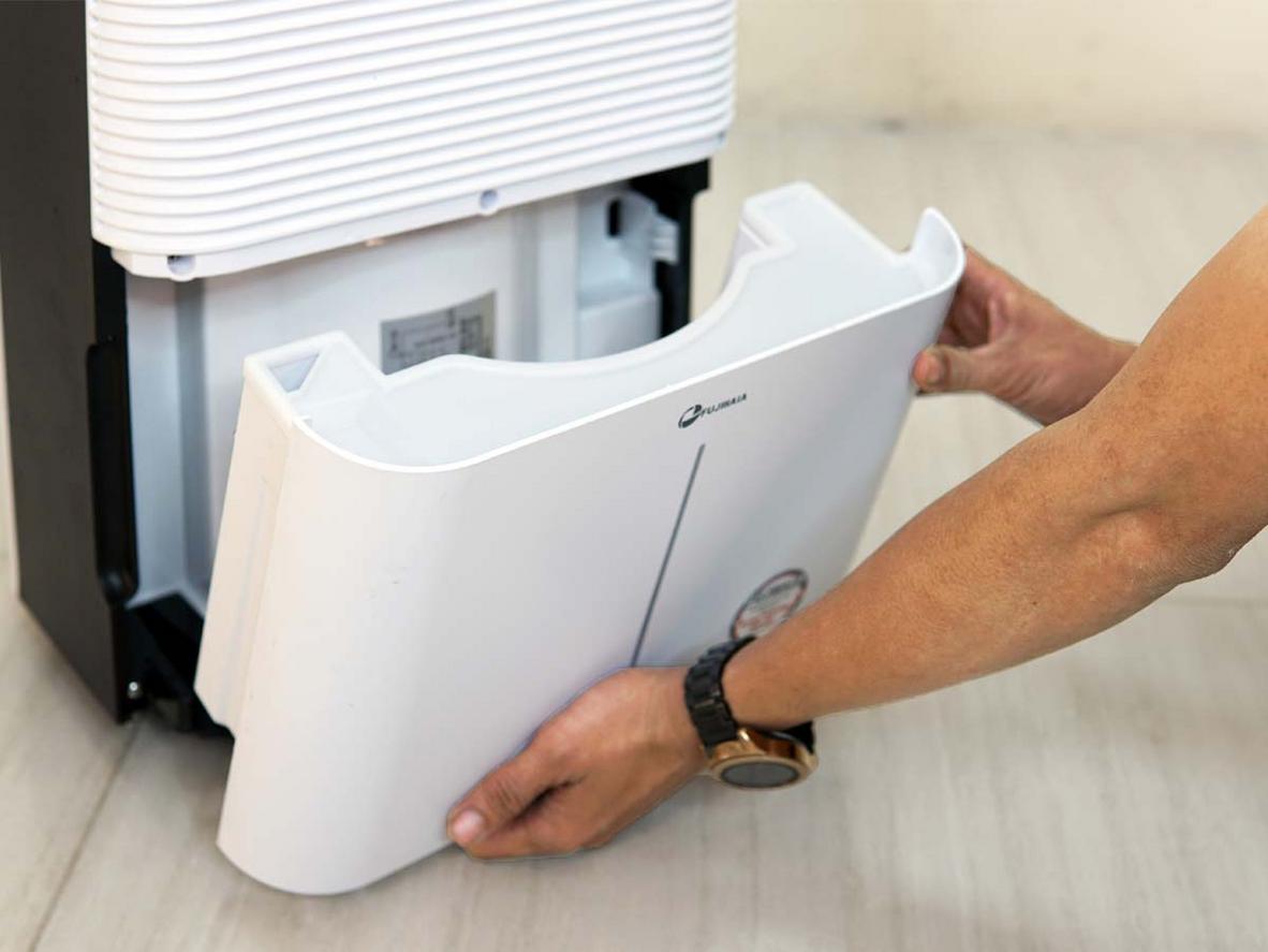 Sấy quần áo nhanh và hỗ trợ lọc Ionizer.