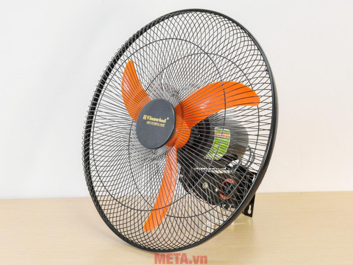 Động cơ bạc thau giúp quạt treo tường Vinawind vận hành bền bỉ cho nhu cầu dùng liên tục.
