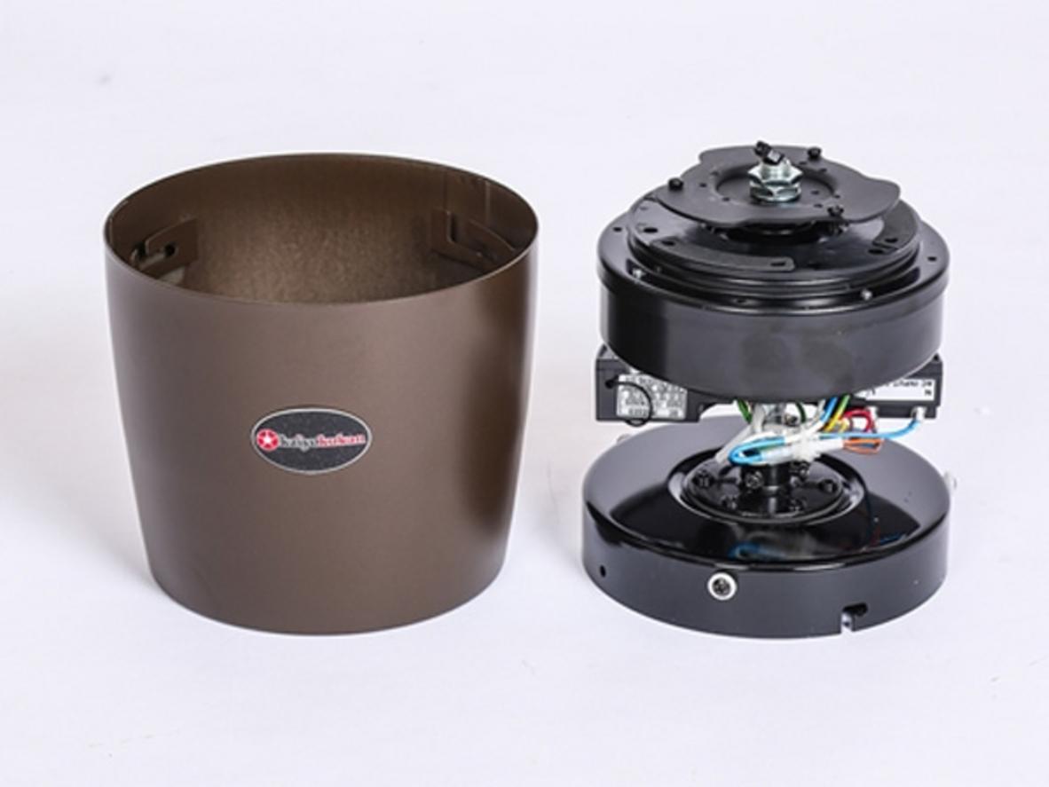 Động cơ DC 36W giúp quạt vận hành êm và tiết kiệm điện cho gia đình.