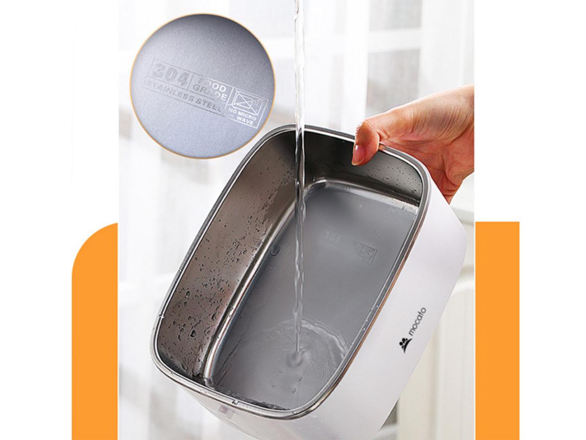 Dung tích 1.8 lít giúp Mocato M604 chứa trọn một suất ăn trưa đầy đủ.