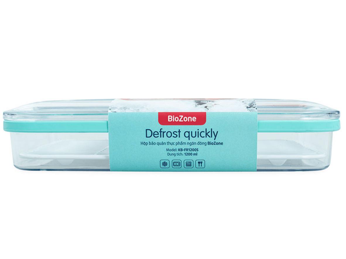 Dung tích 1.200ml giúp chia phần thực phẩm gọn và dễ xếp trong ngăn đông.