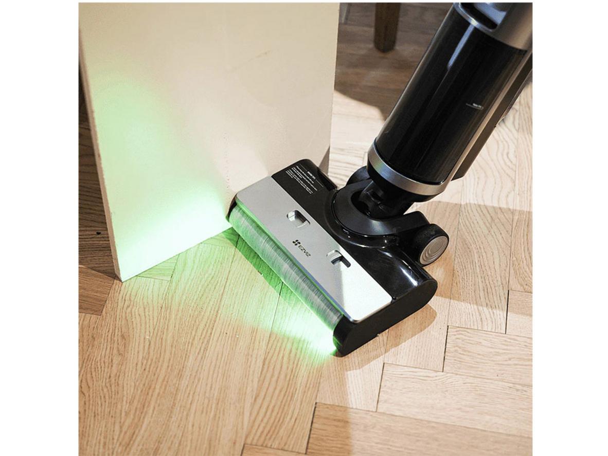 Các chi tiết chính của EZVIZ RH2: mô tơ từ, pin, đế sạc và phụ kiện.