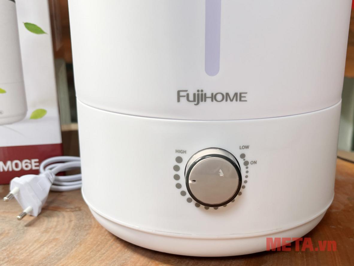 Bình 6 lít giúp Fujihome HM06M hoạt động lâu, ít phải châm nước.
