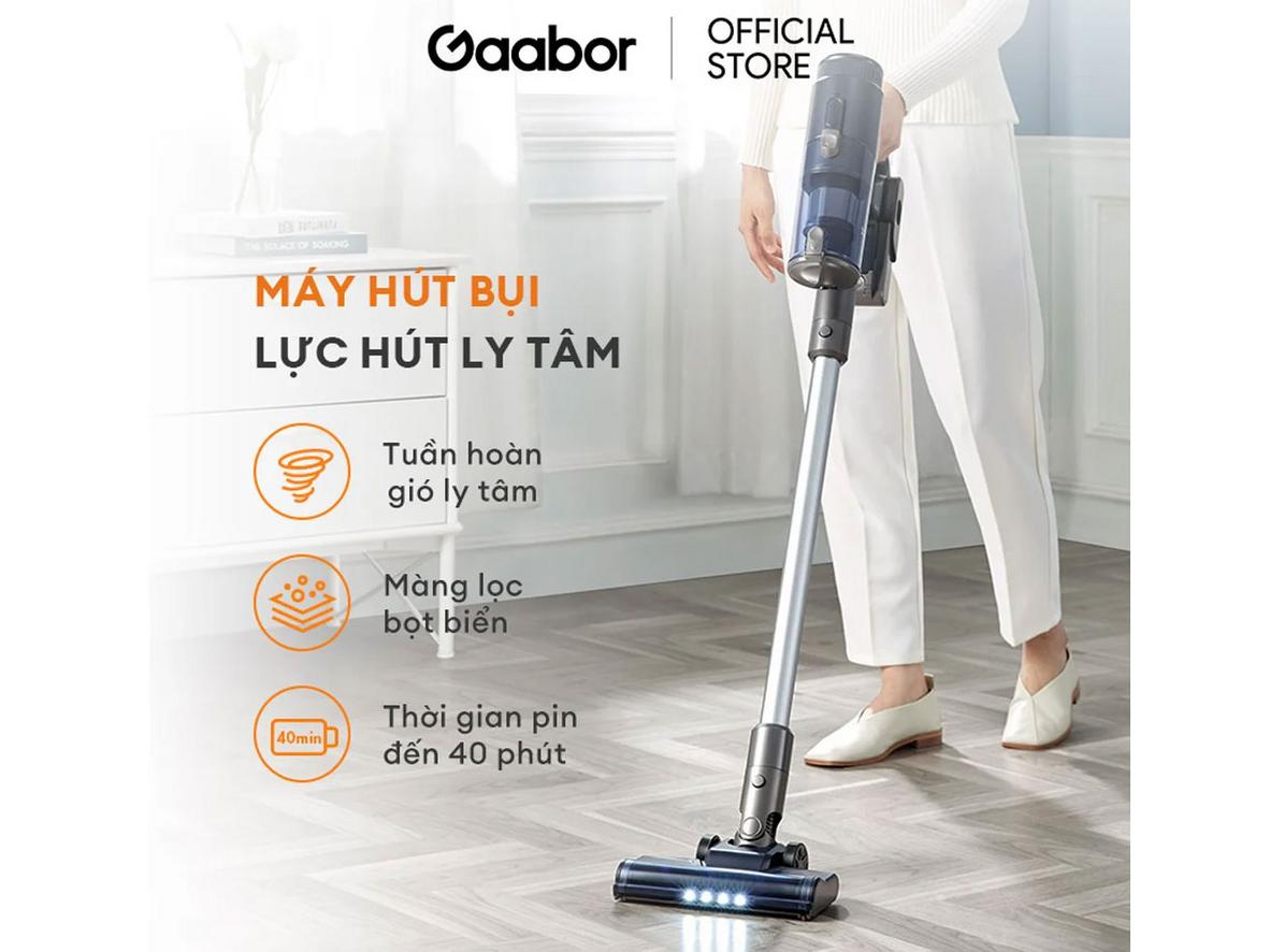 Hộp bụi 0,5L và lõi lọc bọt biển giúp máy dễ đổ bụi, dễ vệ sinh sau mỗi lần dùng.