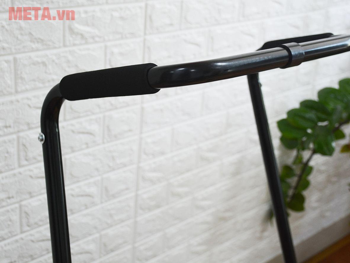 Kích thước gấp gọn 890mm x 790mm x 385mm giúp máy dễ cất giữ sau khi dùng.