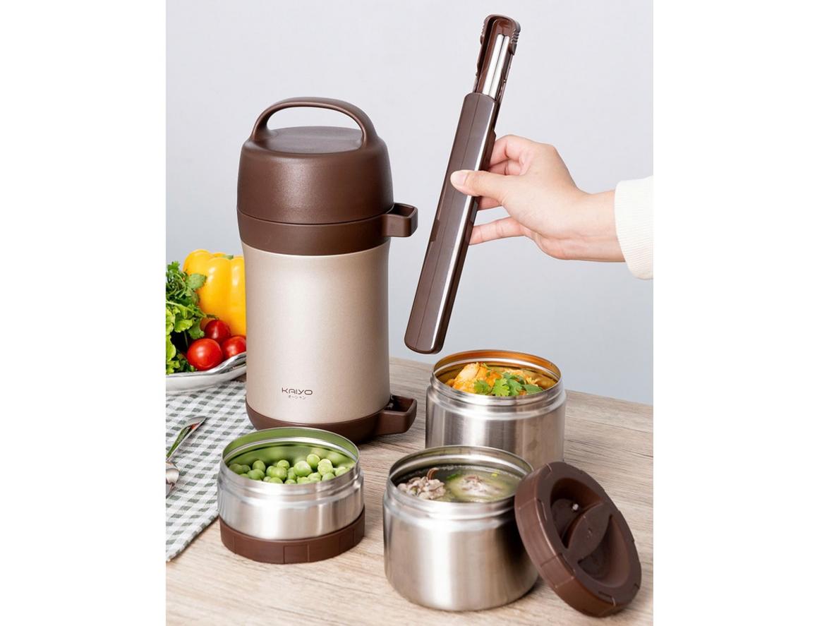 Công nghệ giữ nhiệt chân không giúp Kaiyo 1600ml giữ nóng tới 12 giờ.