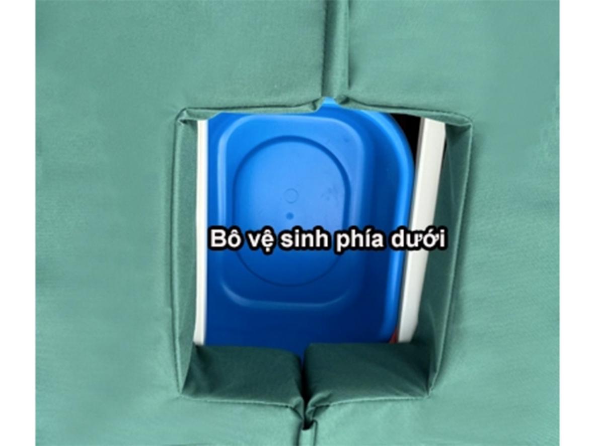 Giường điện đa chức năng Lucass GB-104 hỗ trợ chăm sóc tại nhà tiện lợi.