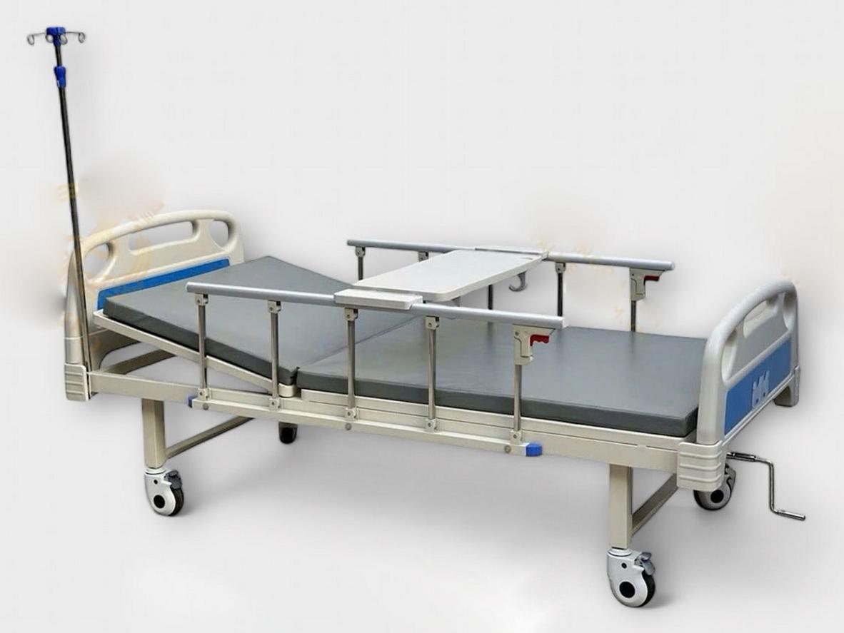 Giường y tế điều khiển 1 tay quay Royalmed GHG-1.1 phù hợp chăm sóc tại nhà.