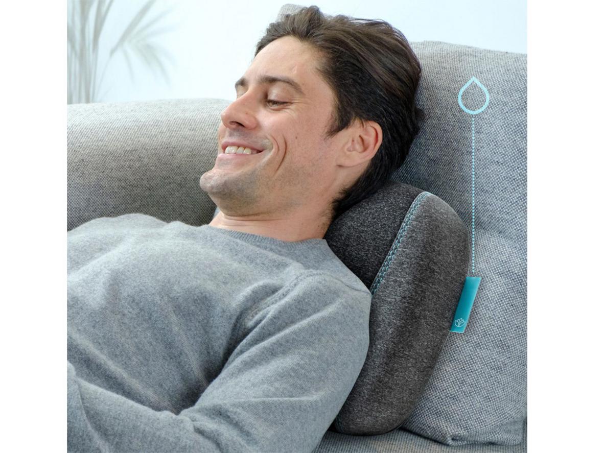 Công nghệ Gel Touch và TruHeat trên gối massage Homedics TH-SPTF2000 giúp massage êm và ấm nhanh hơn.