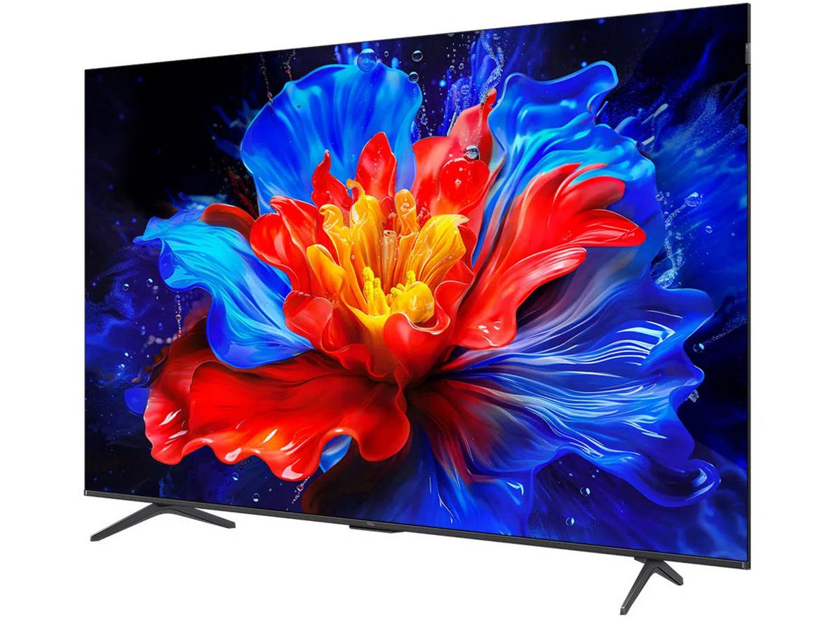 Google TV trên TCL 75P8K dễ dùng, hỗ trợ tìm kiếm giọng nói tiếng Việt.