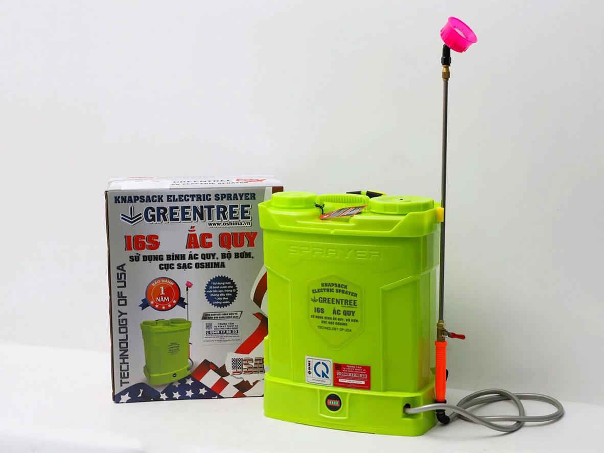 Greentree 16S 16 lít với ắc quy 12V - 8Ah, phù hợp phun đều và giảm sức lao động.