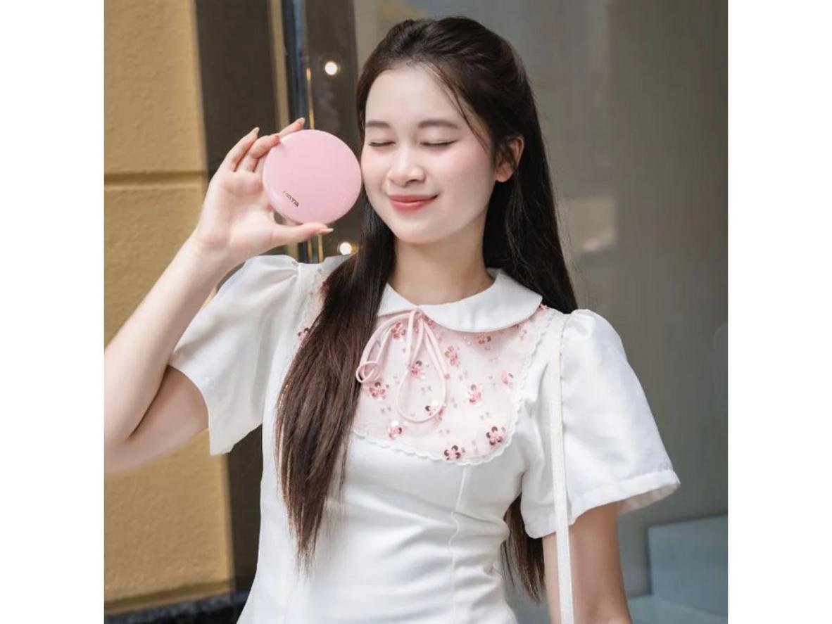 Thiết kế 131g và Ø100mm x 20.5mm phù hợp mang theo hằng ngày.