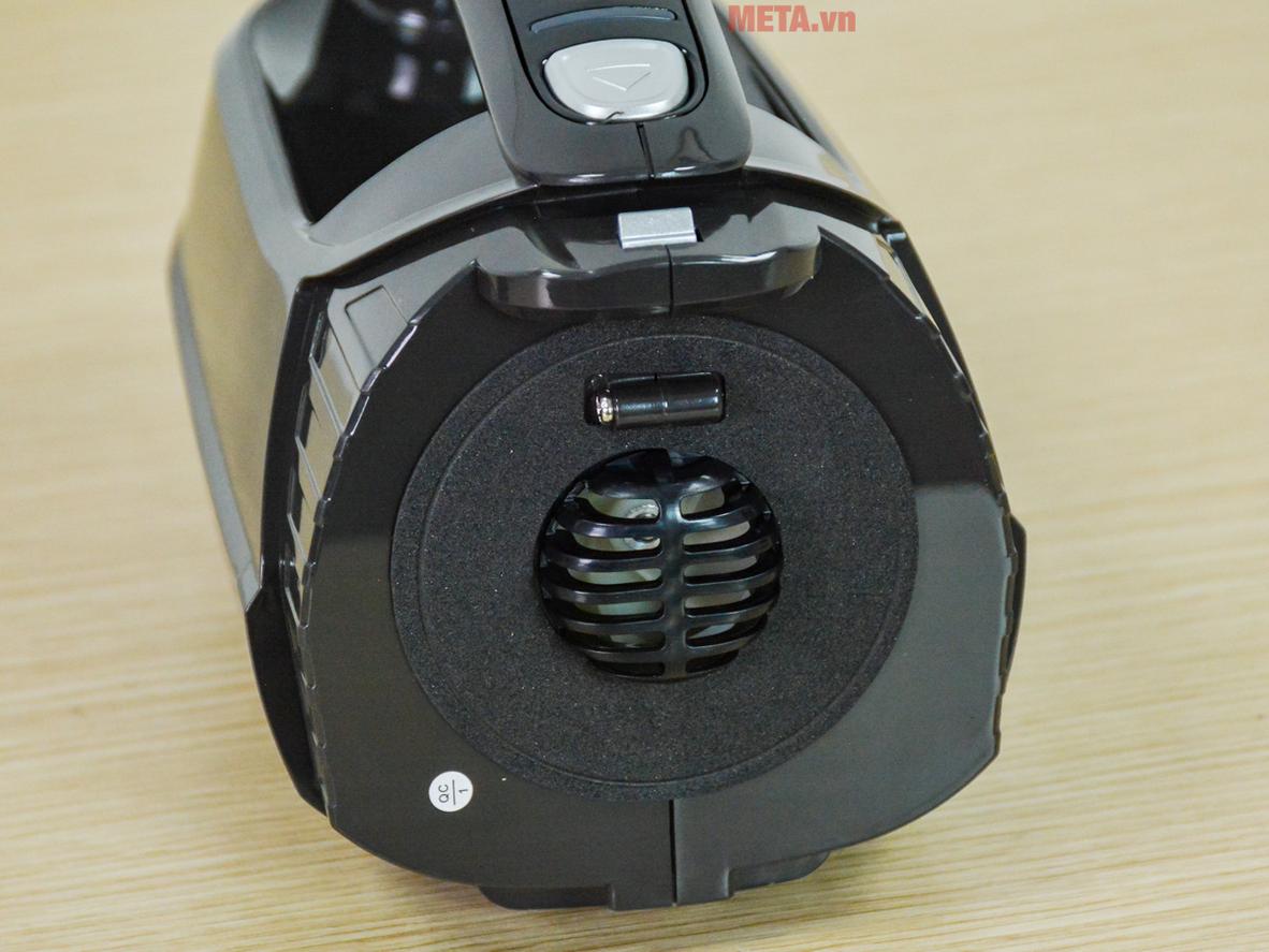 Hộp chứa bụi 300ml của Bosch BHN16L dễ tháo rời, tiện đổ sau mỗi lần dùng.