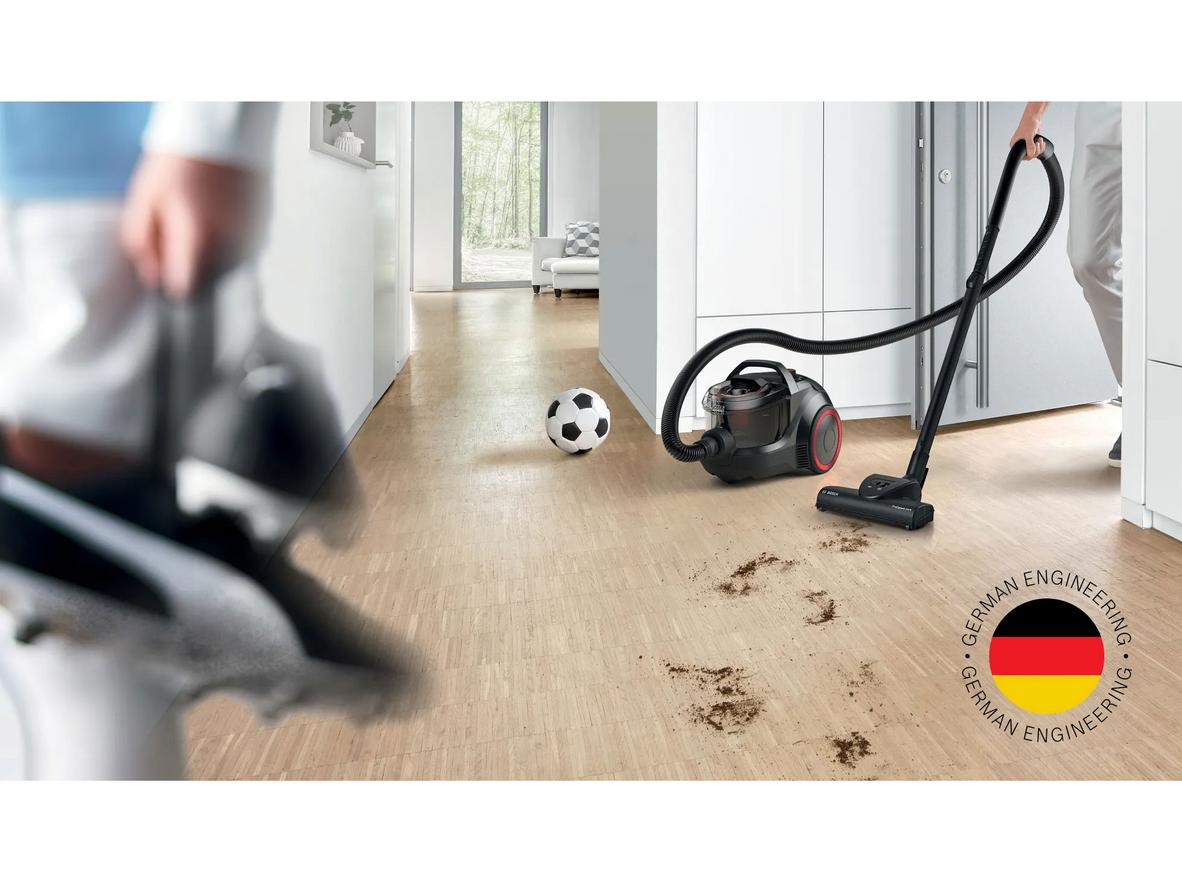 Bosch BGS21WPOW là máy hút bụi dạng hộp không túi, gọn và mạnh cho gia đình Việt.